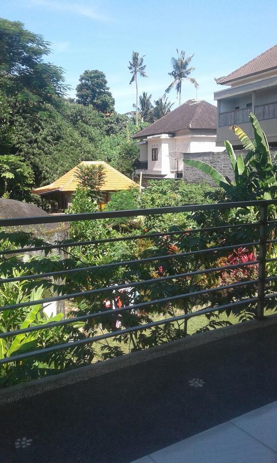 Madu Sentana House Hotell Ubud Eksteriør bilde